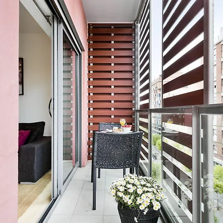 Otel Lugaris Rambla 3 Barselona