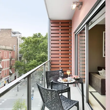 Lugaris Rambla 3 4*