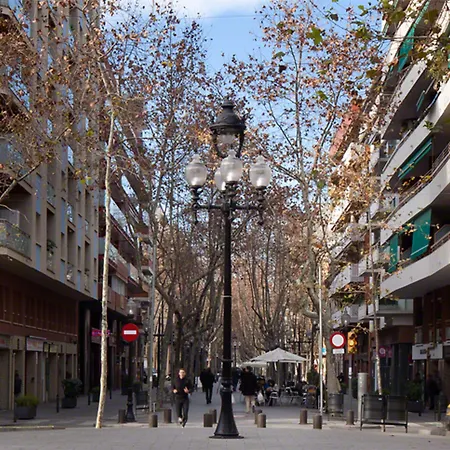 Otel Lugaris Rambla 3 4*